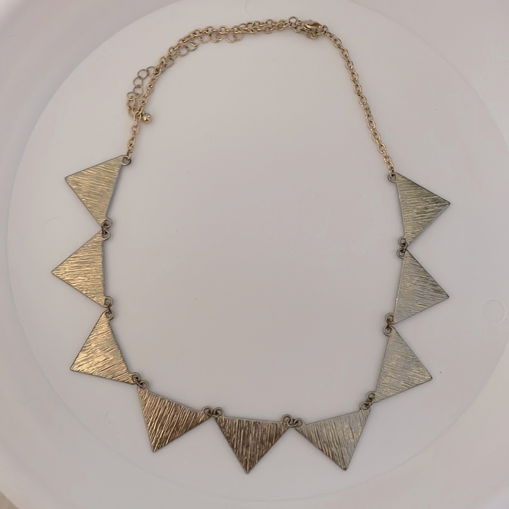 Charming Charlie gold/silver statement necklace